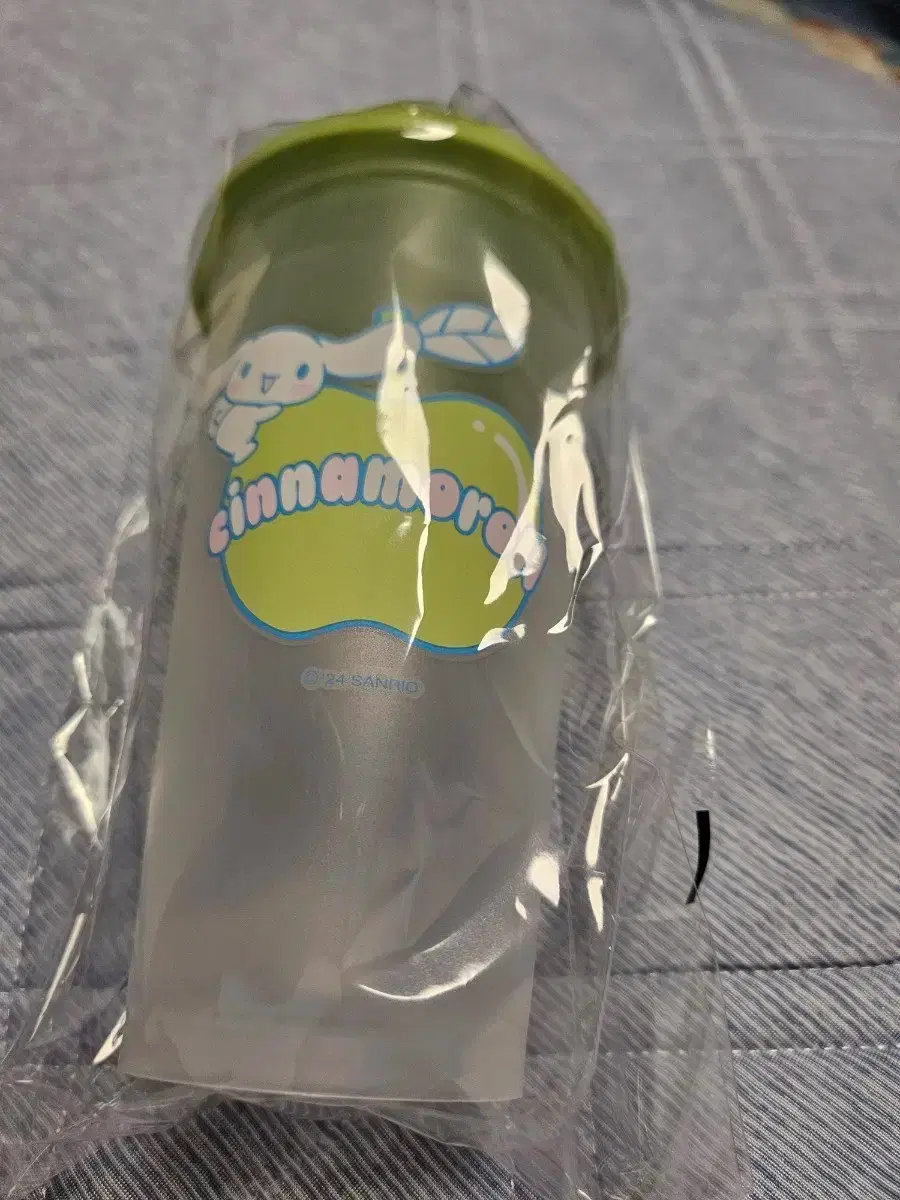 thumbnail-0